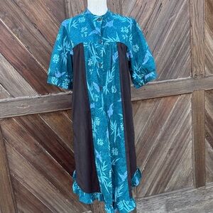 Floral Blue and Black Hawaiian Vtg Muumuu Dress M